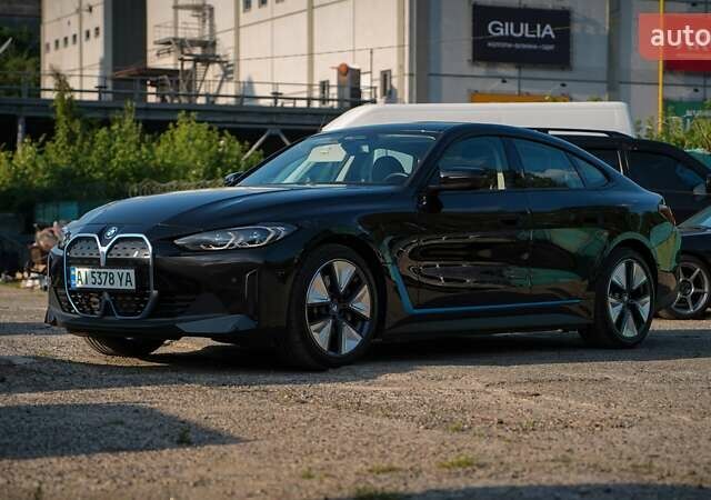 Черный БМВ i4, объемом двигателя 0 л и пробегом 68 тыс. км за 45000 $, фото 3 на Automoto.ua