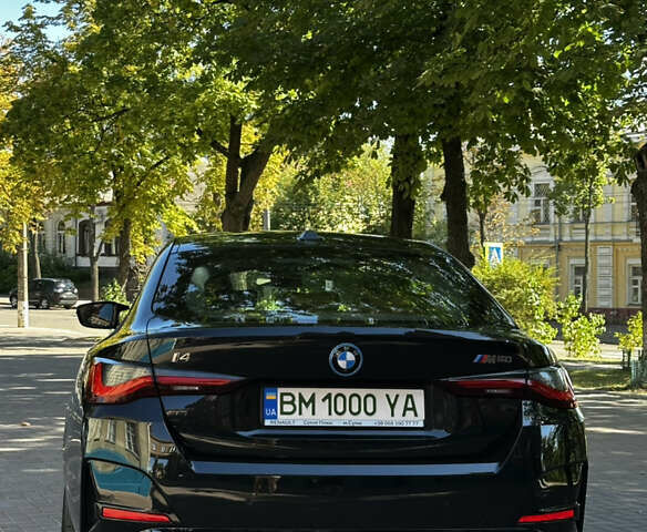 Черный БМВ i4, объемом двигателя 0 л и пробегом 33 тыс. км за 52000 $, фото 5 на Automoto.ua