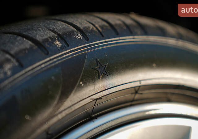 Черный БМВ i4, объемом двигателя 0 л и пробегом 68 тыс. км за 45000 $, фото 19 на Automoto.ua