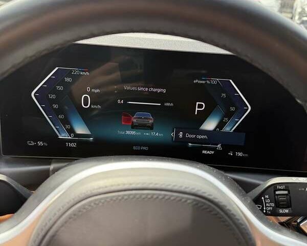 Черный БМВ i4, объемом двигателя 0 л и пробегом 39 тыс. км за 34200 $, фото 9 на Automoto.ua