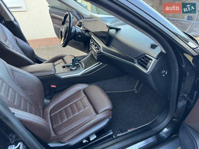Черный БМВ i4, объемом двигателя 0 л и пробегом 40 тыс. км за 33000 $, фото 22 на Automoto.ua