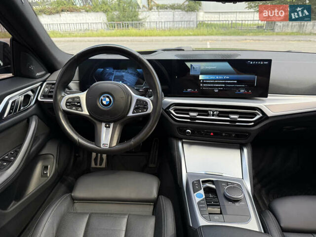 Черный БМВ i4, объемом двигателя 0 л и пробегом 31 тыс. км за 39900 $, фото 46 на Automoto.ua