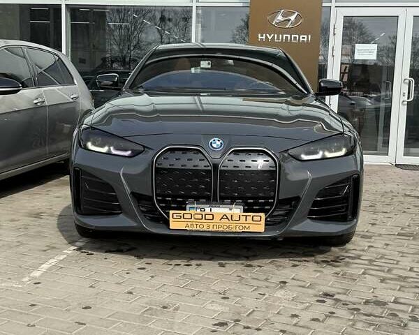 Черный БМВ i4, объемом двигателя 0 л и пробегом 39 тыс. км за 34200 $, фото 1 на Automoto.ua
