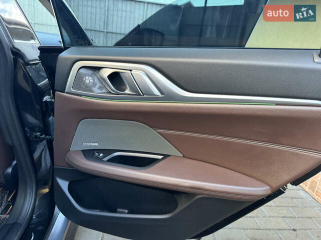 Черный БМВ i4, объемом двигателя 0 л и пробегом 40 тыс. км за 33000 $, фото 32 на Automoto.ua