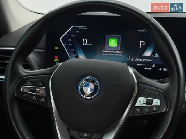 Черный БМВ i4, объемом двигателя 0 л и пробегом 79 тыс. км за 35000 $, фото 44 на Automoto.ua