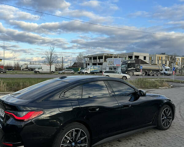 Черный БМВ i4, объемом двигателя 0 л и пробегом 40 тыс. км за 44800 $, фото 11 на Automoto.ua