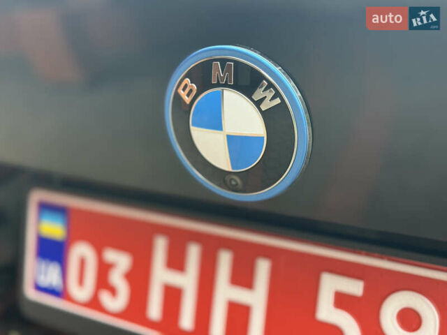 Черный БМВ i4, объемом двигателя 0 л и пробегом 65 тыс. км за 21900 $, фото 16 на Automoto.ua