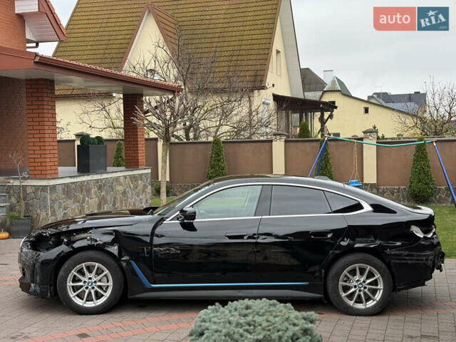 Черный БМВ i4, объемом двигателя 0 л и пробегом 65 тыс. км за 21900 $, фото 21 на Automoto.ua