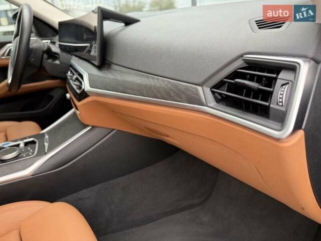 Чорний БМВ i4, об'ємом двигуна 0 л та пробігом 31 тис. км за 37000 $, фото 36 на Automoto.ua