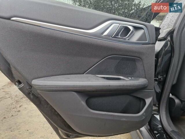 Черный БМВ i4, объемом двигателя 0 л и пробегом 27 тыс. км за 27500 $, фото 17 на Automoto.ua