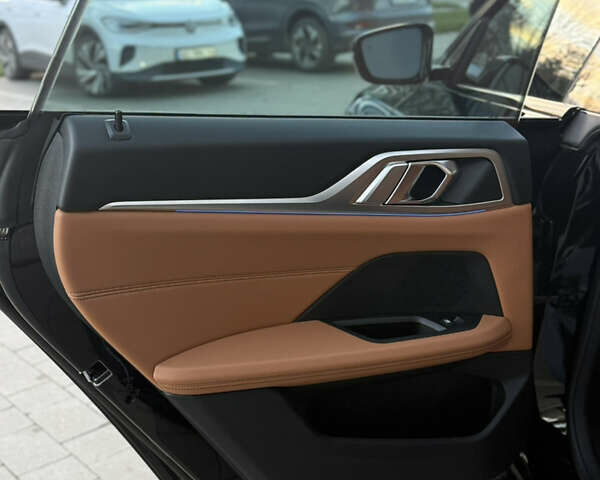 Черный БМВ i4, объемом двигателя 0 л и пробегом 17 тыс. км за 31999 $, фото 25 на Automoto.ua