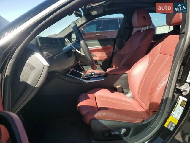 Черный БМВ i4, объемом двигателя 0 л и пробегом 75 тыс. км за 16700 $, фото 6 на Automoto.ua