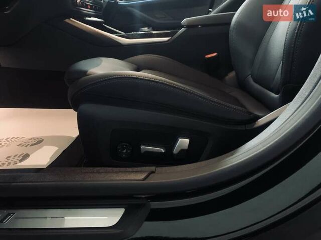 Чорний БМВ i4, об'ємом двигуна 0 л та пробігом 4 тис. км за 38500 $, фото 12 на Automoto.ua