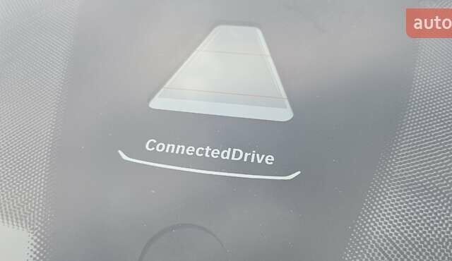 Черный БМВ i4, объемом двигателя 0 л и пробегом 33 тыс. км за 40000 $, фото 17 на Automoto.ua