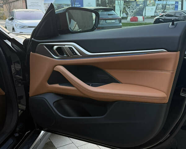 Черный БМВ i4, объемом двигателя 0 л и пробегом 17 тыс. км за 31999 $, фото 21 на Automoto.ua