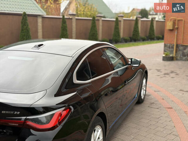 Черный БМВ i4, объемом двигателя 0 л и пробегом 65 тыс. км за 21900 $, фото 17 на Automoto.ua