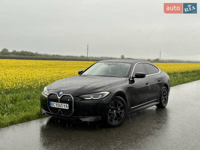 Черный БМВ i4, объемом двигателя 0 л и пробегом 7 тыс. км за 38200 $, фото 35 на Automoto.ua