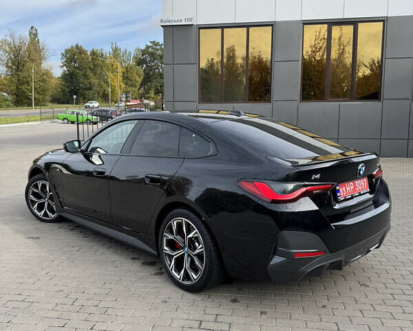 Черный БМВ i4, объемом двигателя 0 л и пробегом 45 тыс. км за 42500 $, фото 8 на Automoto.ua