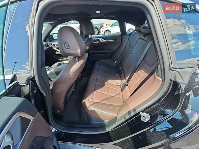 Черный БМВ i4, объемом двигателя 0 л и пробегом 40 тыс. км за 28000 $, фото 9 на Automoto.ua