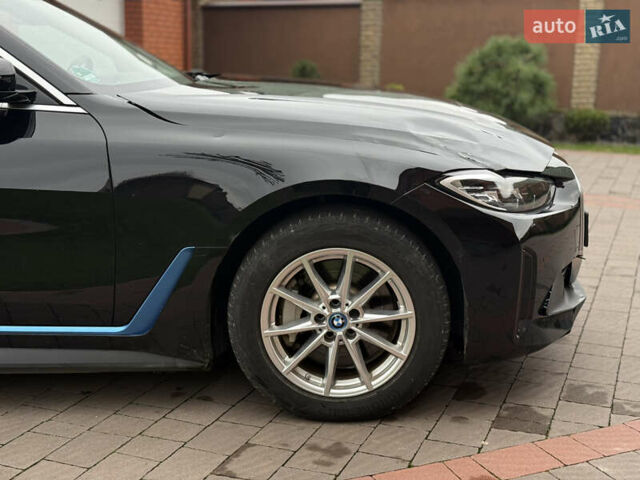Черный БМВ i4, объемом двигателя 0 л и пробегом 65 тыс. км за 21900 $, фото 3 на Automoto.ua