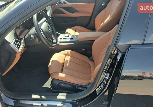 Черный БМВ i4, объемом двигателя 0 л и пробегом 31 тыс. км за 38900 $, фото 10 на Automoto.ua
