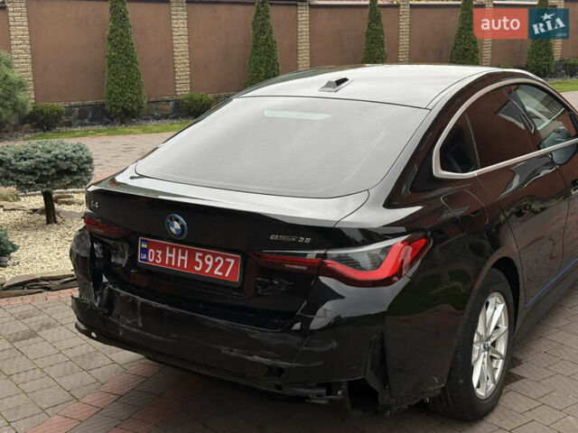 Черный БМВ i4, объемом двигателя 0 л и пробегом 65 тыс. км за 21900 $, фото 14 на Automoto.ua