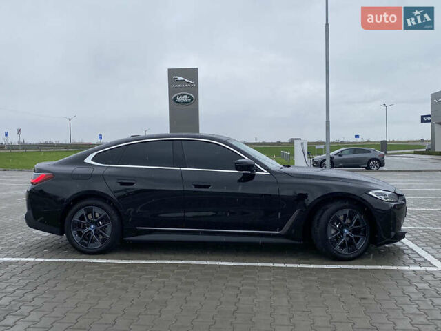 Черный БМВ i4, объемом двигателя 0 л и пробегом 7 тыс. км за 38200 $, фото 17 на Automoto.ua