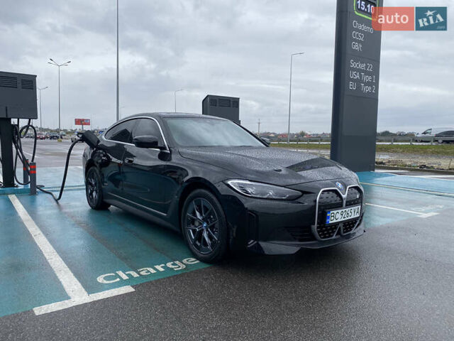 Черный БМВ i4, объемом двигателя 0 л и пробегом 7 тыс. км за 38200 $, фото 8 на Automoto.ua