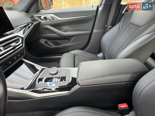Чорний БМВ i4, об'ємом двигуна 0 л та пробігом 38 тис. км за 36700 $, фото 32 на Automoto.ua