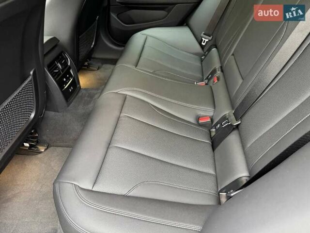 Черный БМВ i4, объемом двигателя 0 л и пробегом 1 тыс. км за 37500 $, фото 25 на Automoto.ua
