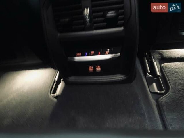 Чорний БМВ i4, об'ємом двигуна 0 л та пробігом 4 тис. км за 38500 $, фото 19 на Automoto.ua