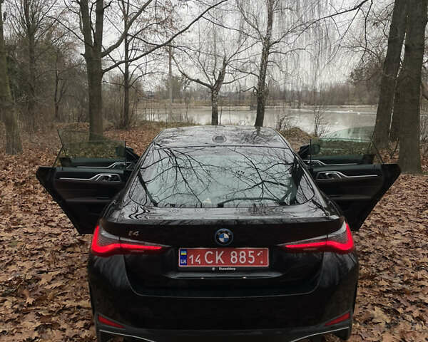 Чорний БМВ i4, об'ємом двигуна 0 л та пробігом 70 тис. км за 34990 $, фото 5 на Automoto.ua