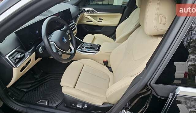 Черный БМВ i4, объемом двигателя 0 л и пробегом 33 тыс. км за 40000 $, фото 4 на Automoto.ua