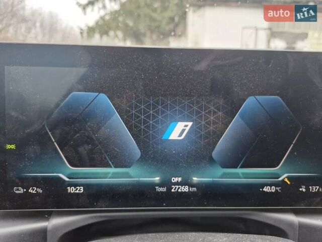 Черный БМВ i4, объемом двигателя 0 л и пробегом 27 тыс. км за 27500 $, фото 16 на Automoto.ua