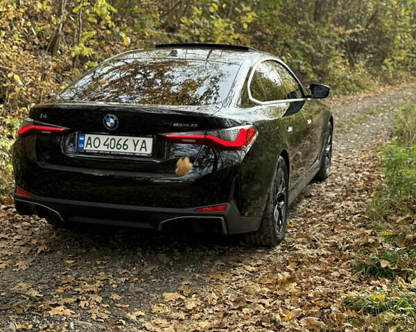 Черный БМВ i4, объемом двигателя 0 л и пробегом 30 тыс. км за 35000 $, фото 5 на Automoto.ua