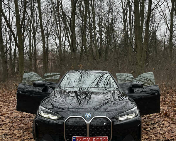 Чорний БМВ i4, об'ємом двигуна 0 л та пробігом 70 тис. км за 34990 $, фото 4 на Automoto.ua