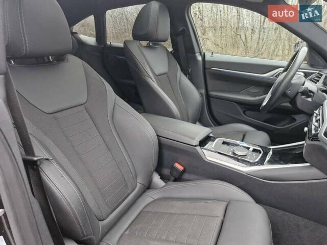 Черный БМВ i4, объемом двигателя 0 л и пробегом 27 тыс. км за 27500 $, фото 27 на Automoto.ua