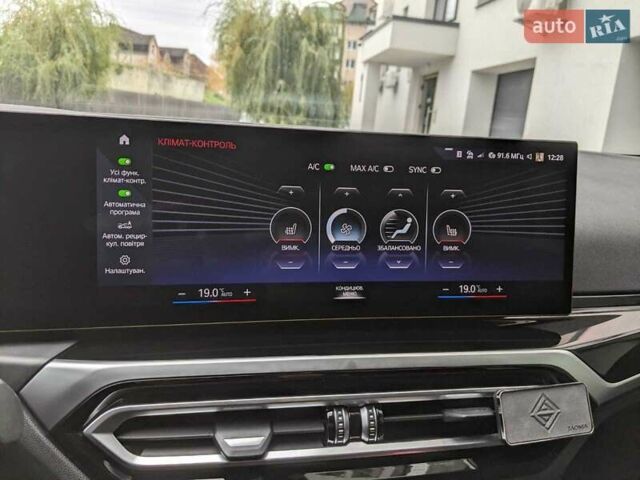 Черный БМВ i4, объемом двигателя 0 л и пробегом 45 тыс. км за 32500 $, фото 24 на Automoto.ua