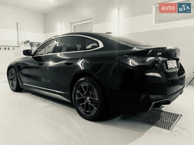Чорний БМВ i4, об'ємом двигуна 0 л та пробігом 4 тис. км за 38500 $, фото 4 на Automoto.ua