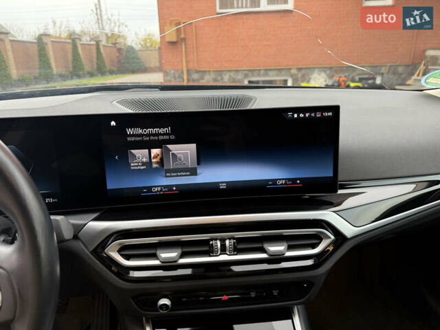 Черный БМВ i4, объемом двигателя 0 л и пробегом 65 тыс. км за 21900 $, фото 42 на Automoto.ua