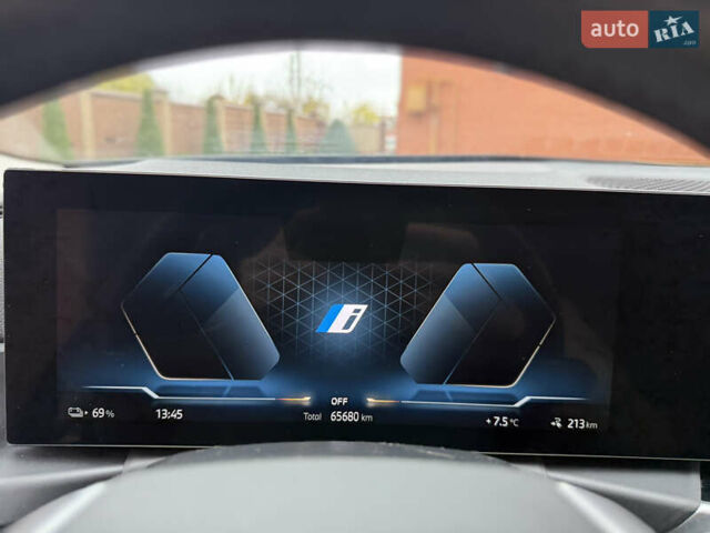 Черный БМВ i4, объемом двигателя 0 л и пробегом 65 тыс. км за 21900 $, фото 41 на Automoto.ua