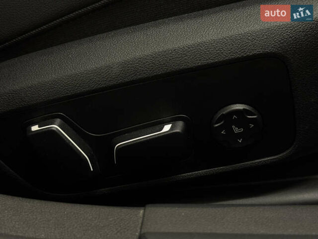 БМВ i4 2024 в Николаеве на Automoto.ua Черный БМВ i4, объемом двигателя 0 л и пробегом 6 тыс. км за 39999 $, фото 27 на Automoto.ua