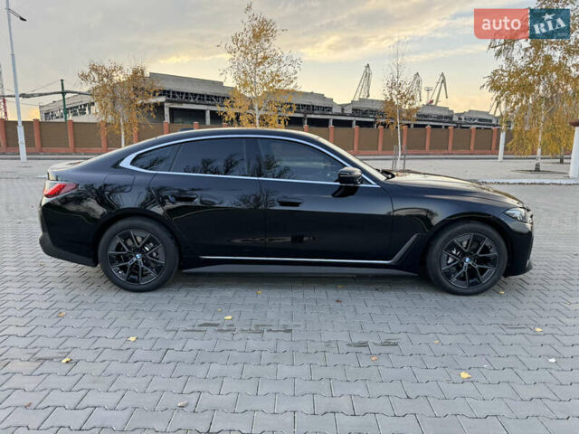 Чорний БМВ i4, об'ємом двигуна 0 л та пробігом 2 тис. км за 37900 $, фото 4 на Automoto.ua