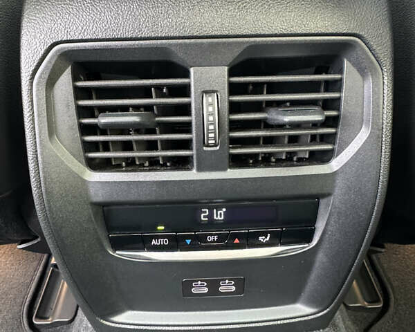 Черный БМВ i4, объемом двигателя 0 л и пробегом 1 тыс. км за 57000 $, фото 39 на Automoto.ua