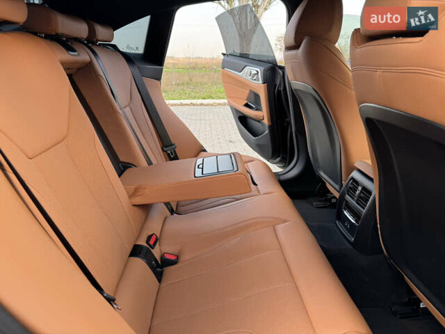 Чорний БМВ i4, об'ємом двигуна 0 л та пробігом 2 тис. км за 37900 $, фото 18 на Automoto.ua