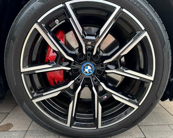 Черный БМВ i4, объемом двигателя 0 л и пробегом 1 тыс. км за 57000 $, фото 32 на Automoto.ua