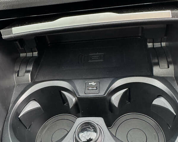 Черный БМВ i4, объемом двигателя 0 л и пробегом 1 тыс. км за 57000 $, фото 35 на Automoto.ua