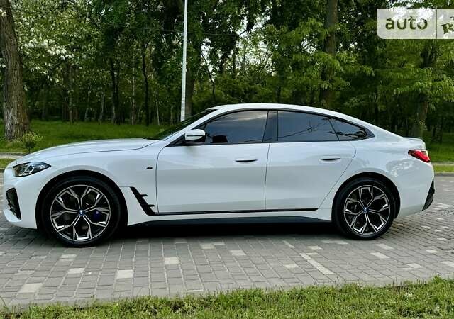 Коричневий БМВ i4, об'ємом двигуна 0 л та пробігом 1 тис. км за 49200 $, фото 2 на Automoto.ua