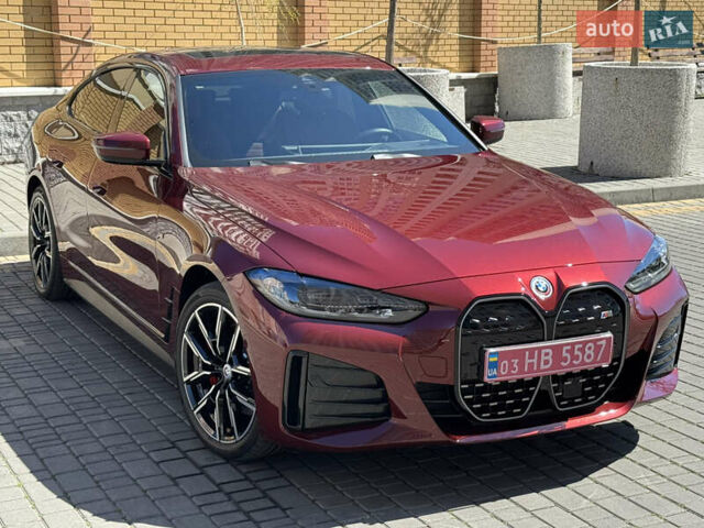 Красный БМВ i4, объемом двигателя 0 л и пробегом 46 тыс. км за 43900 $, фото 6 на Automoto.ua