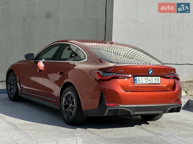 Красный БМВ i4, объемом двигателя 0 л и пробегом 35 тыс. км за 36700 $, фото 5 на Automoto.ua